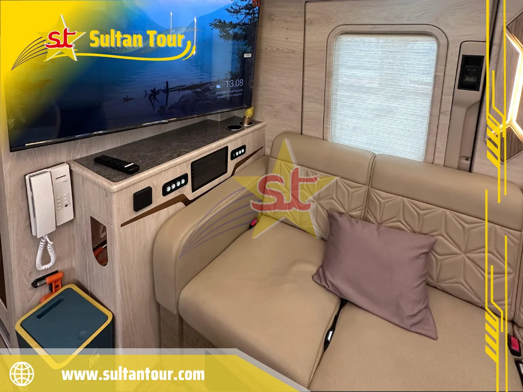 BigBus-15S-Luxury-09.webp9