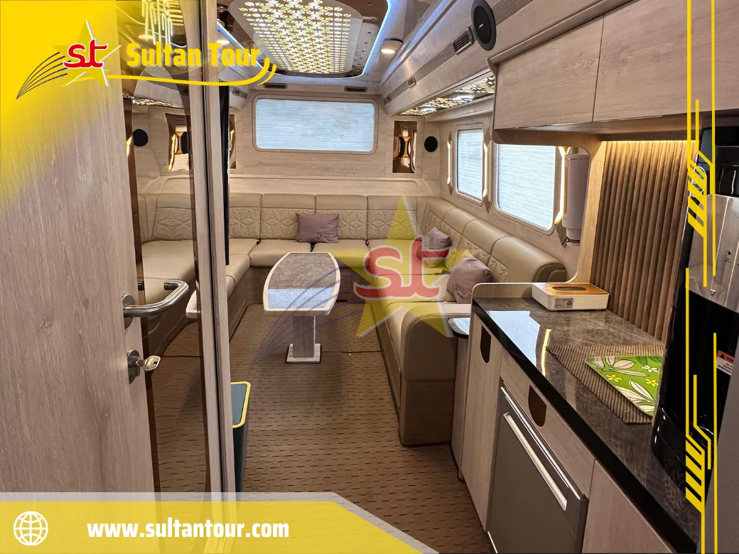 BigBus-15S-Luxury-10.webp10